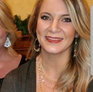 Meet your Posher, Whitney